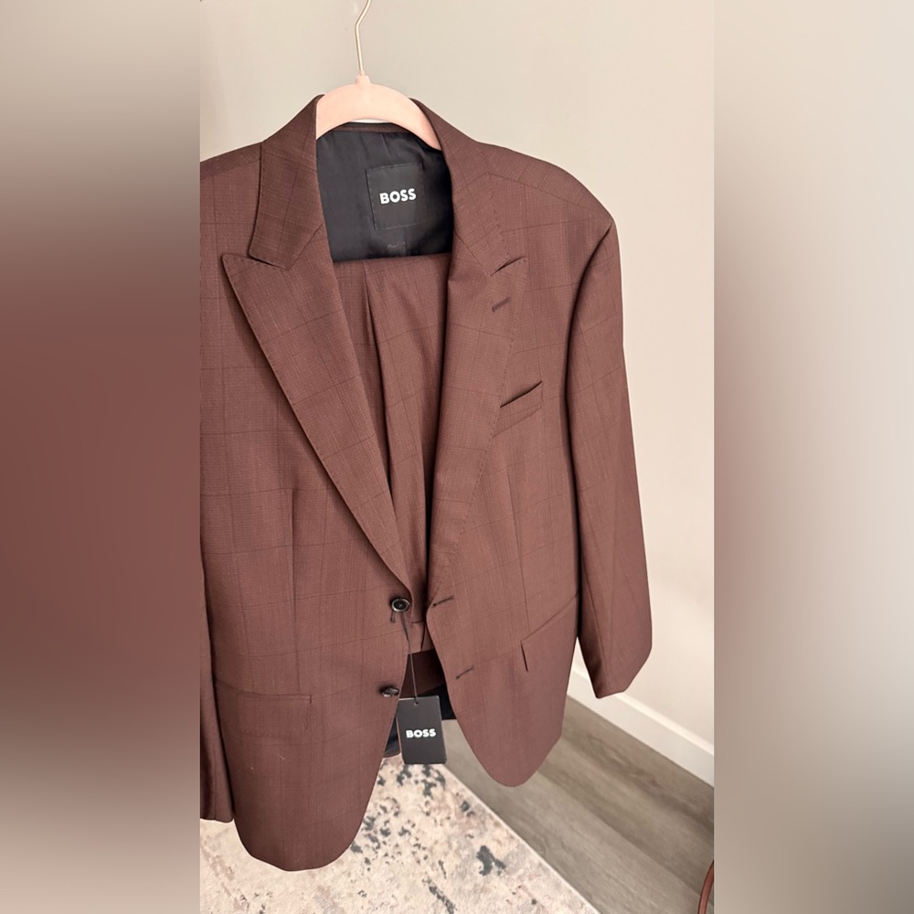 Boss Classic Brown Men's Suit